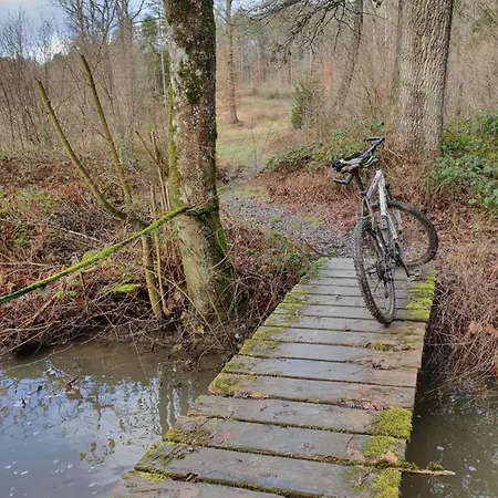 Bungalow Durbuy Дом отдыха *